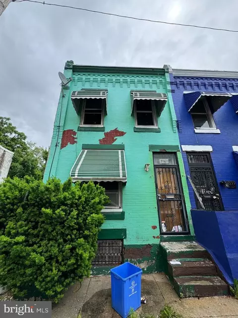 2161 N Dover St, Philadelphia, PA 19121