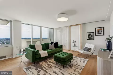 604 S 36 S Washington Sq #2917, Philadelphia, PA 19106
