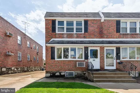 310 Passmore St, Philadelphia, PA 19111