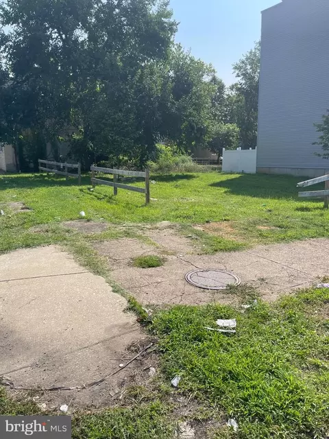 1421 S 49th St, Philadelphia, PA 19143