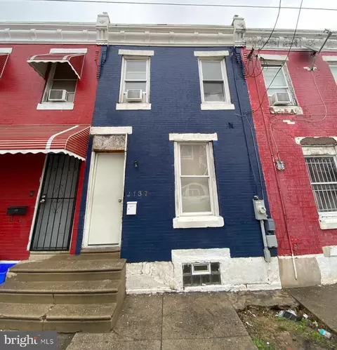 2137 W Toronto St, Philadelphia, PA 19132