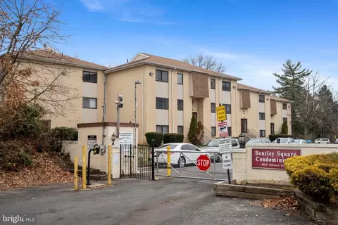 8030 Ditman St #2A, Philadelphia, PA 19136