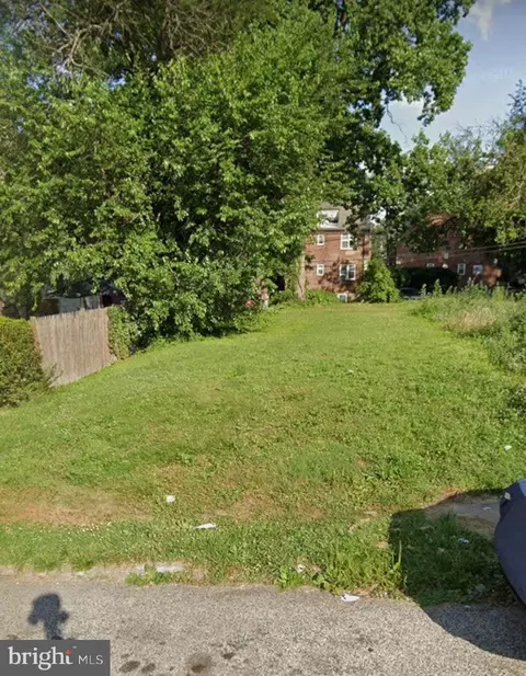 512 E Brinton St, Philadelphia, PA 19144