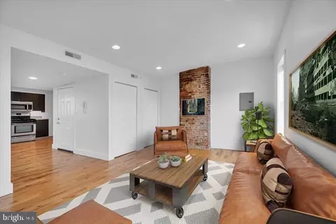 1014 N 4th St, Philadelphia, PA 19123