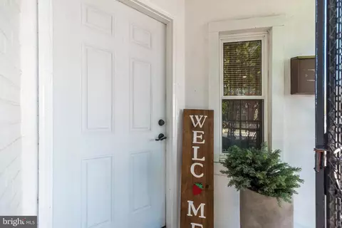 1236 Catharine St, Philadelphia, PA 19147