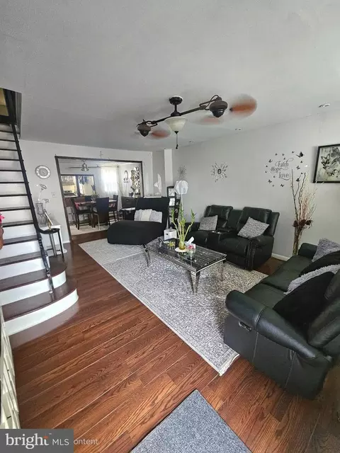 3908 Bennington St, Philadelphia, PA 19124