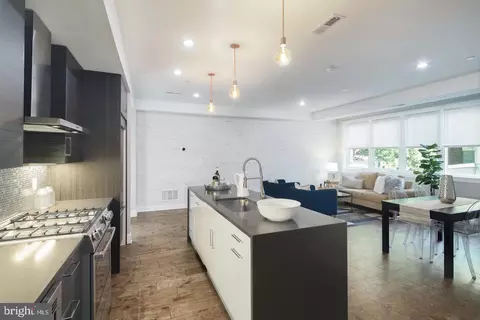 1212 E Susquehanna Ave #D, Philadelphia, PA 19125