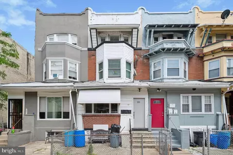 223 S 49th St, Philadelphia, PA 19139
