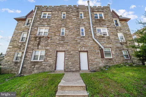 1826 N 52nd St, Philadelphia, PA 19131