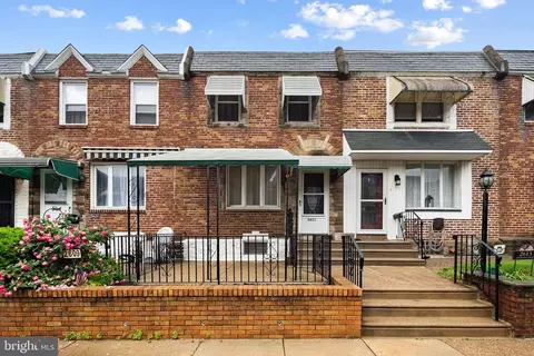 2611 Eddington St, Philadelphia, PA 19137