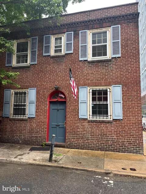 1527 Cherry St, Philadelphia, PA 19102