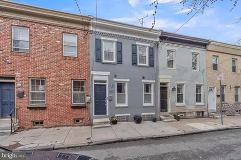 2007 Pemberton St, Philadelphia, PA 19146