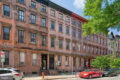 1522 Pine St, Philadelphia, PA 19102