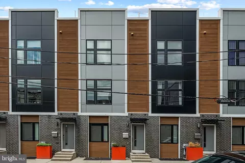 2006 Blair St, Philadelphia, PA 19125