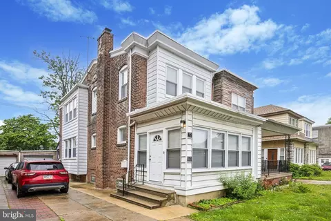 7017 Montague St, Philadelphia, PA 19135