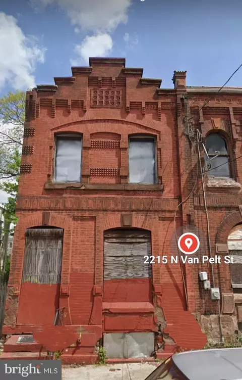 2215 N Van Pelt St, Philadelphia, PA 19132