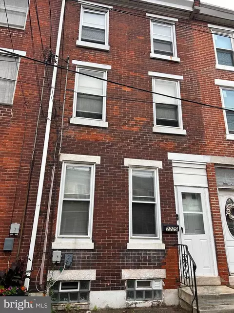 2229 Memphis St, Philadelphia, PA 19125