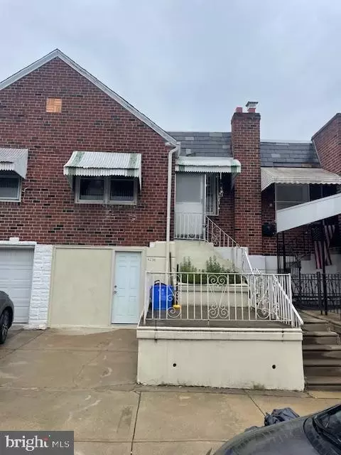 4236 Elsinore St, Philadelphia, PA 19124