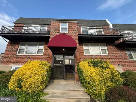 6901 29 Valley Ave #I1, Philadelphia, PA 19128