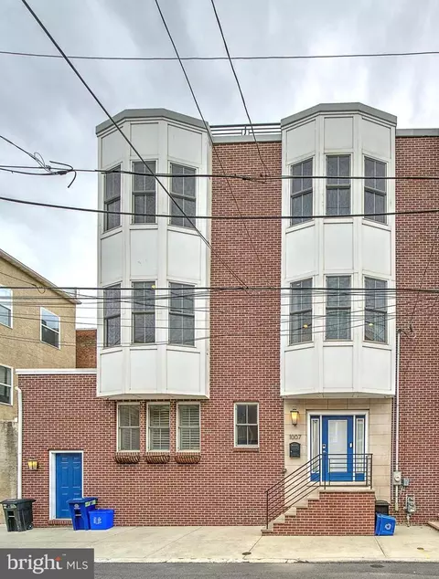 1007 S Randolph St, Philadelphia, PA 19147