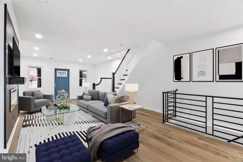7245 Ogontz Ave, Philadelphia, PA 19138