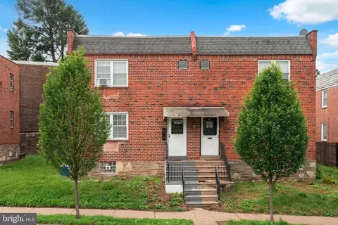 5905 Houghton St, Philadelphia, PA 19128