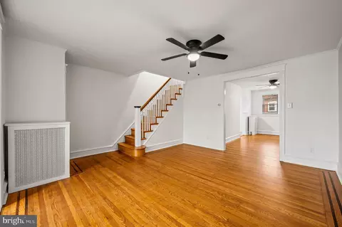 6735 Dorel St, Philadelphia, PA 19142
