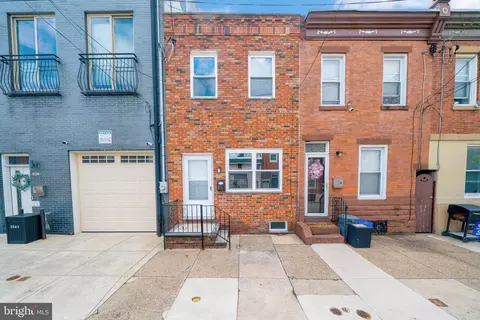 2639 Almond St, Philadelphia, PA 19125