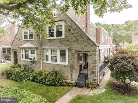 705 Knorr St, Philadelphia, PA 19111