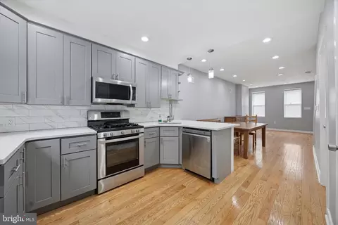 2036 N Darien St, Philadelphia, PA 19122