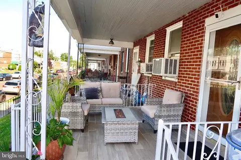 442 Robbins St, Philadelphia, PA 19111