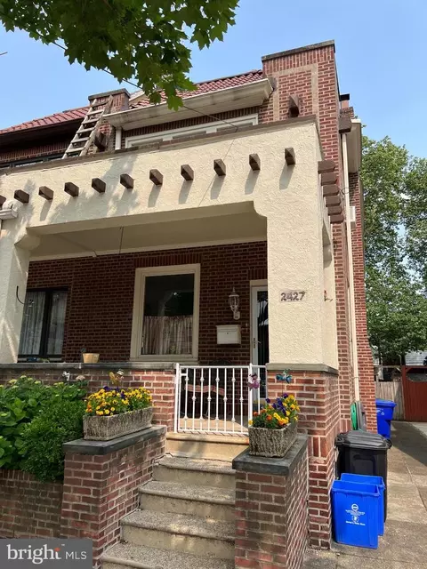 2427 S 21st St, Philadelphia, PA 19145