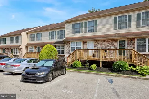 7923-31 Ridge Ave #40, Philadelphia, PA 19128