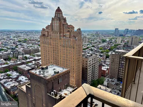 1420 Locust St #31-O, Philadelphia, PA 19102