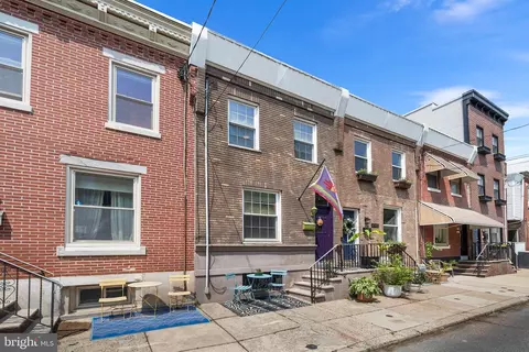 1015 Greenwich St, Philadelphia, PA 19147