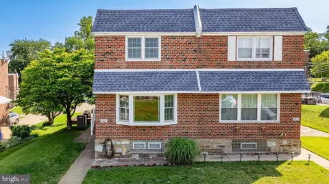 3819 Kirkwood Rd, Philadelphia, PA 19114