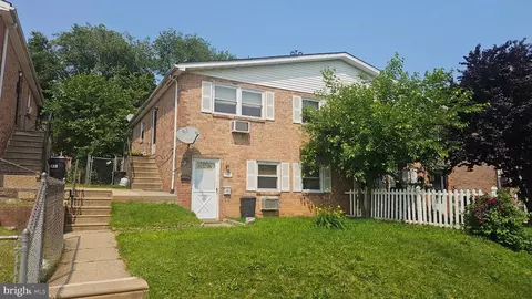 541 Foster St, Philadelphia, PA 19116
