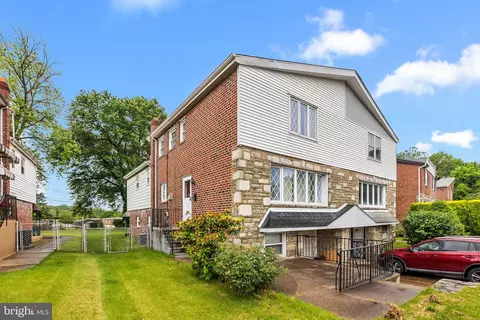 2710 Axe Factory Rd, Philadelphia, PA 19152