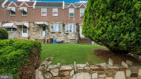 6254 Marsden St, Philadelphia, PA 19135