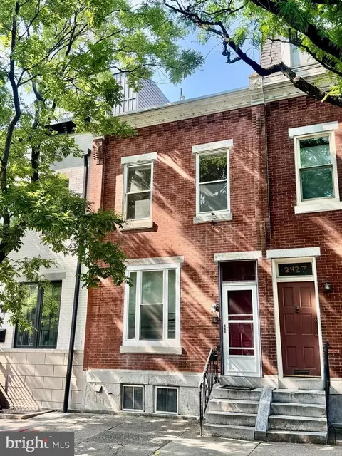 2429 Lombard St, Philadelphia, PA 19146