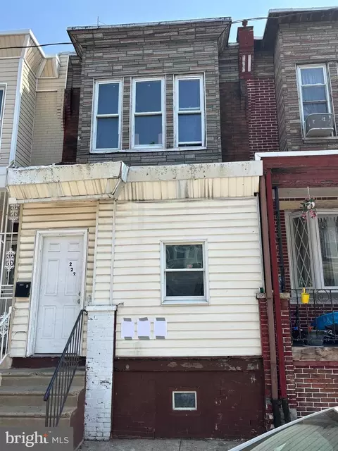 222 E Wishart St, Philadelphia, PA 19134