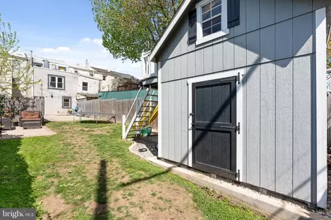 1730 N Bodine St, Philadelphia, PA 19122