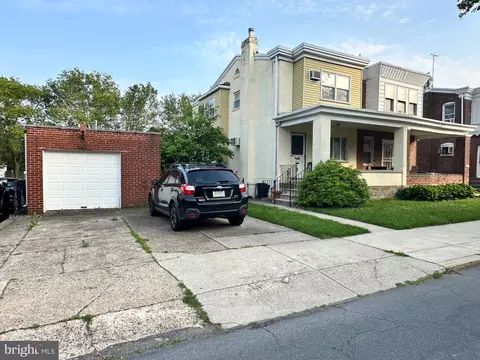 7037 39 Glenloch St, Philadelphia, PA 19135