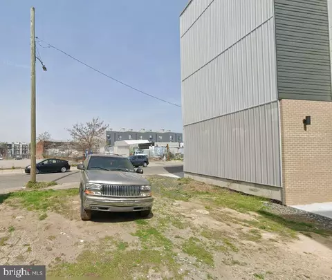 1838 N Leithgow St, Philadelphia, PA 19122