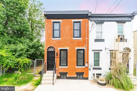 2433 W Seybert St, Philadelphia, PA 19121
