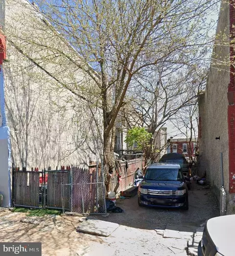 2863 N Front St, Philadelphia, PA 19133