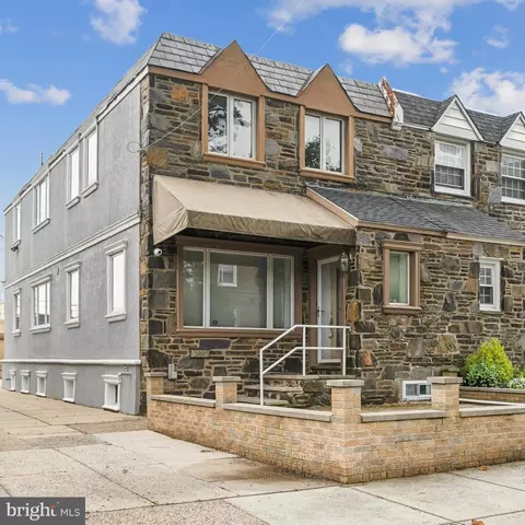 2032 W Shunk St, Philadelphia, PA 19145