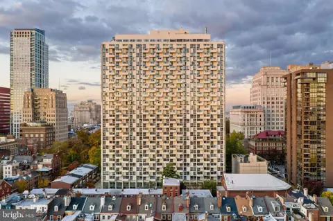 604 S 36 S Washington Sq #2206-2208, Philadelphia, PA 19106