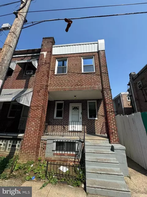 4820 Tackawanna St, Philadelphia, PA 19124