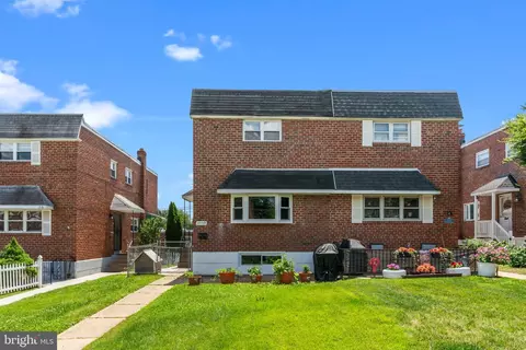 15159 Endicott St, Philadelphia, PA 19116